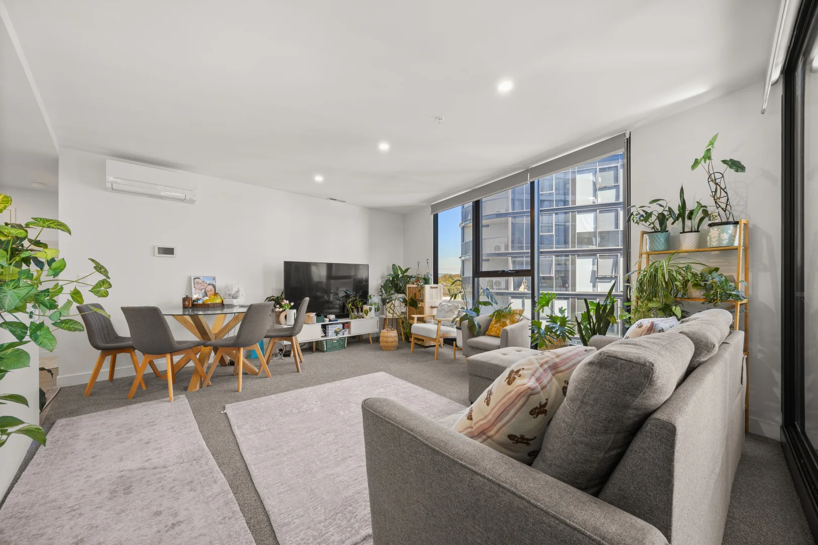 Photo of 1015/6 Furzer Street, Phillip ACT 2606