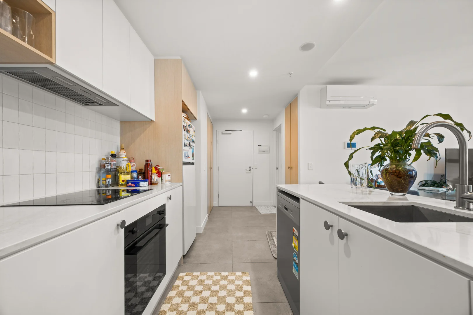 Photo of 1015/6 Furzer Street, Phillip ACT 2606