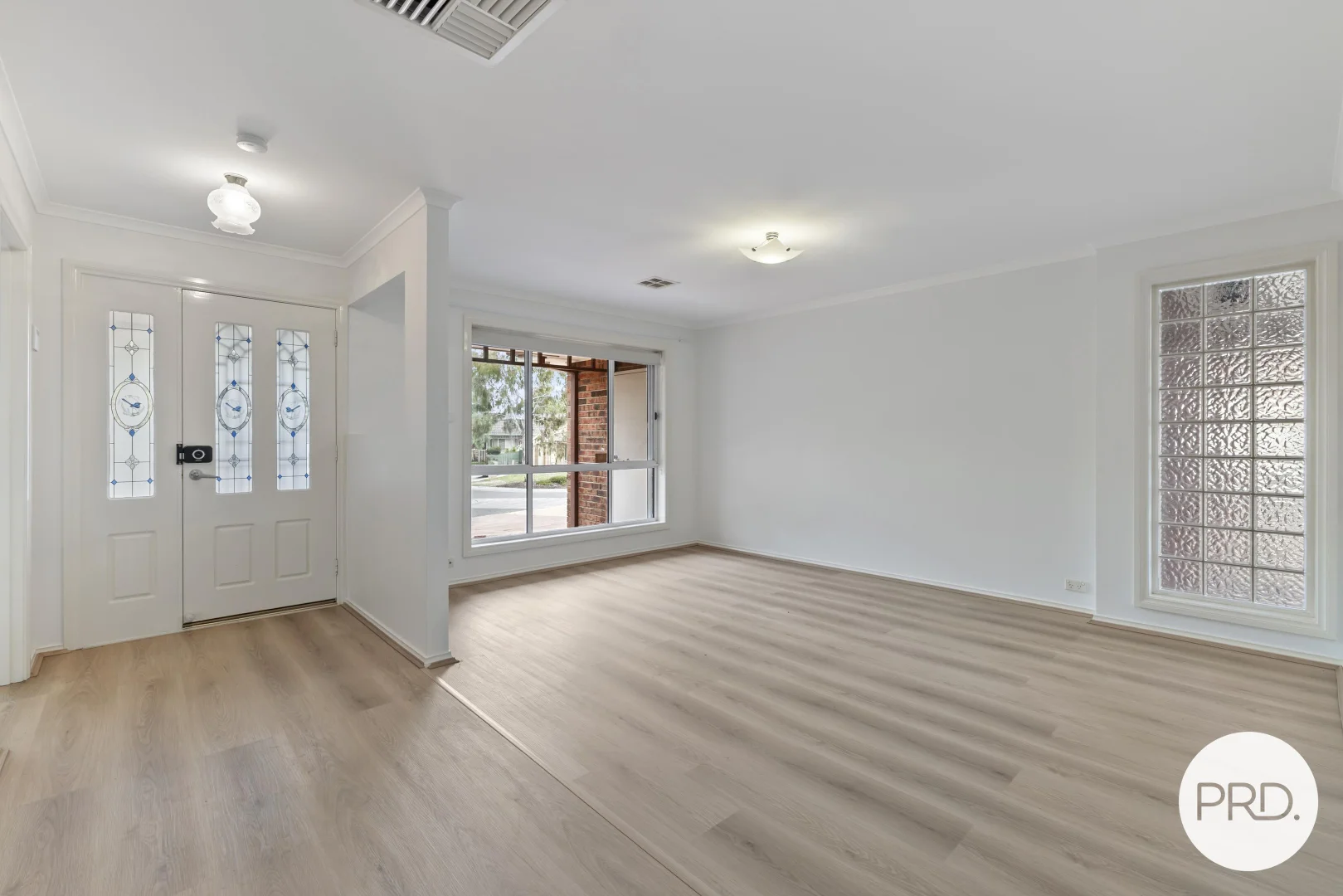 Photo of 24 Buckmaster Crescent, Dunlop ACT 2615