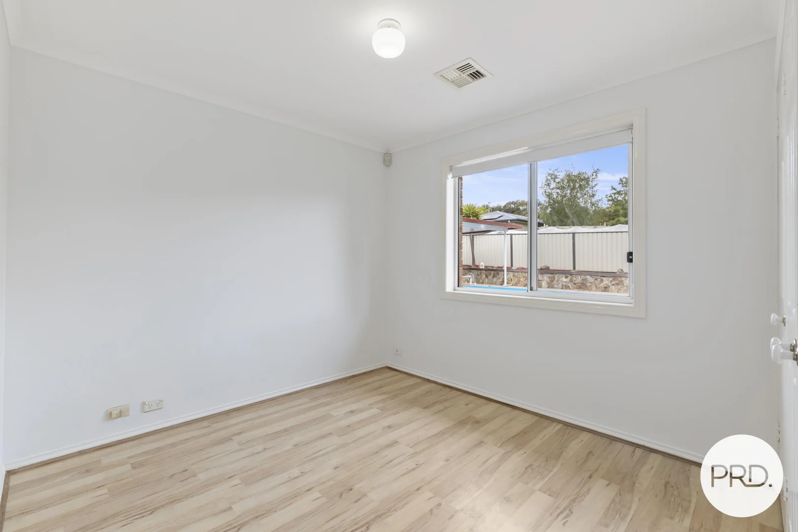 Photo of 24 Buckmaster Crescent, Dunlop ACT 2615