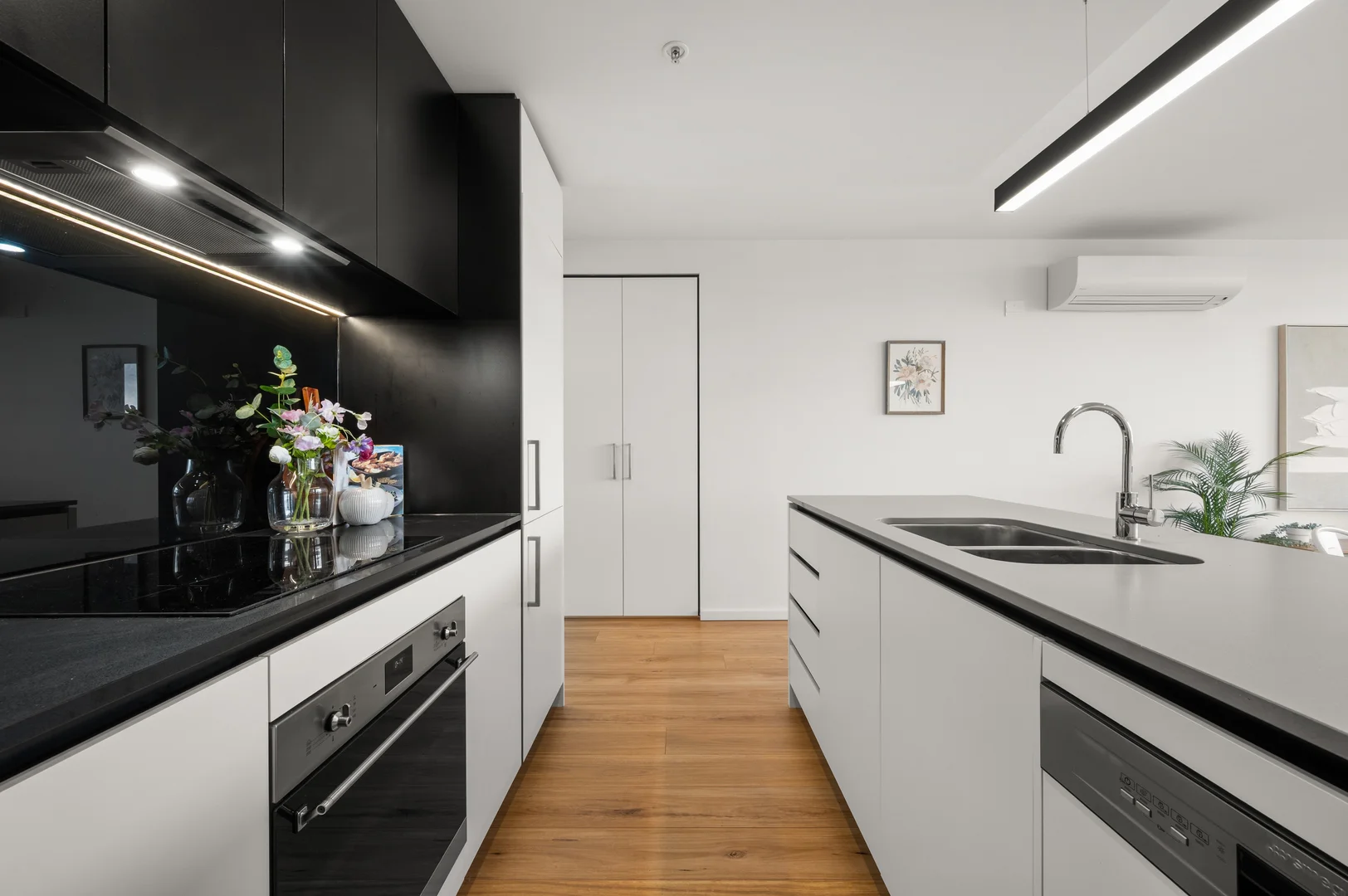 Photo of 714/25 Challis Street, Dickson ACT 2602