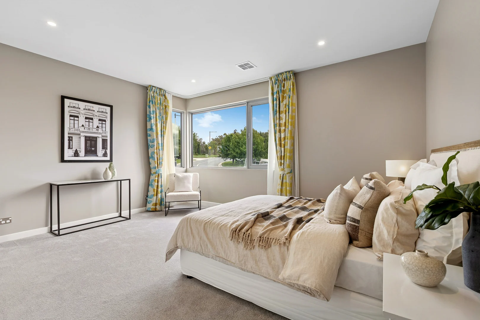 Photo of 13 Huddy Street, Forde ACT 2914